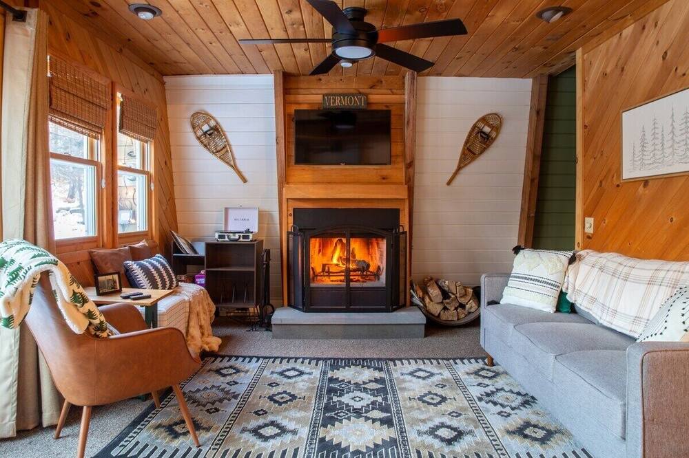 Photo of Livingroom in West Dover