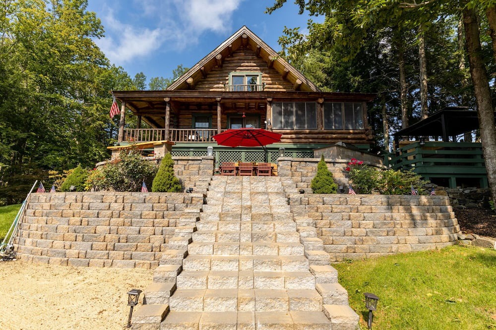 Photo of Outdoor in Farmington