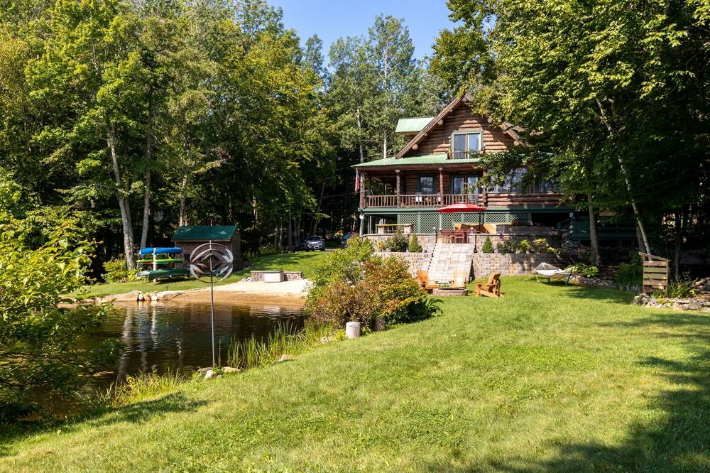 Photo of Outdoor in Farmington