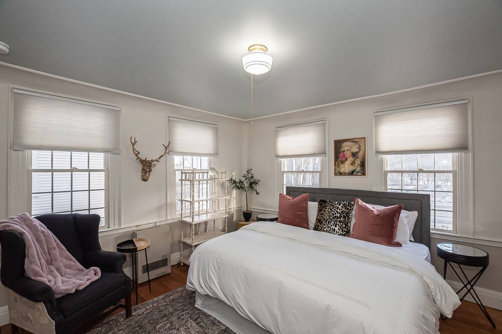 Photo of Bedroom in Proctorsville