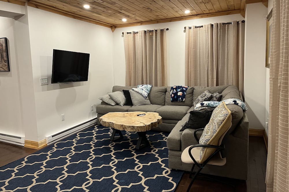Photo of Livingroom in Hillcrest