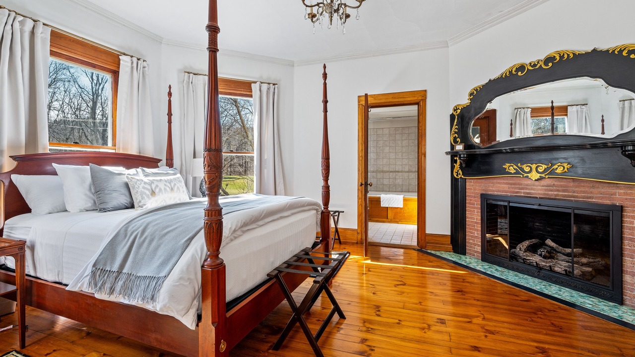 Photo of Bedroom in Newfield