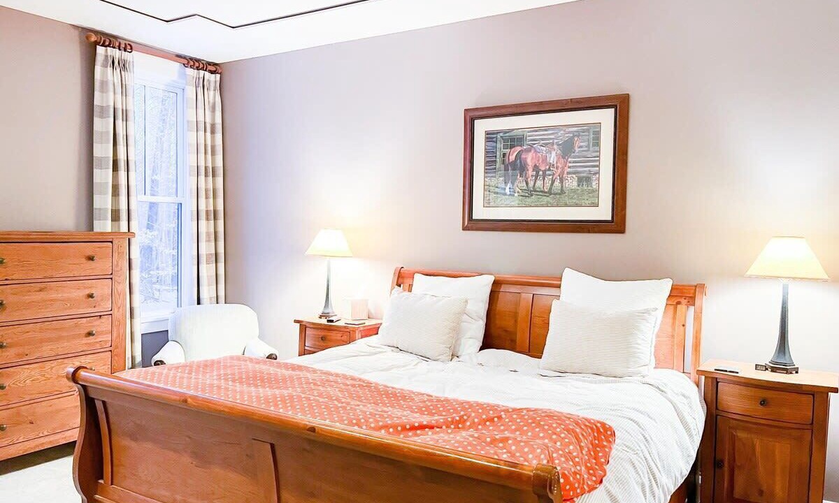 Photo of Bedroom in Proctorsville