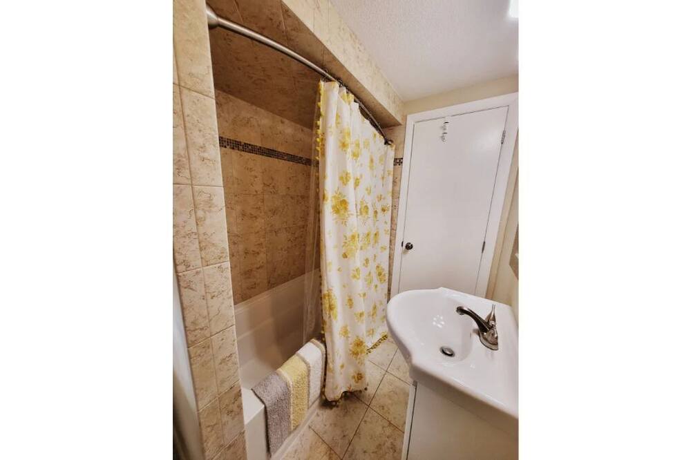 Photo of Bathroom in Salem