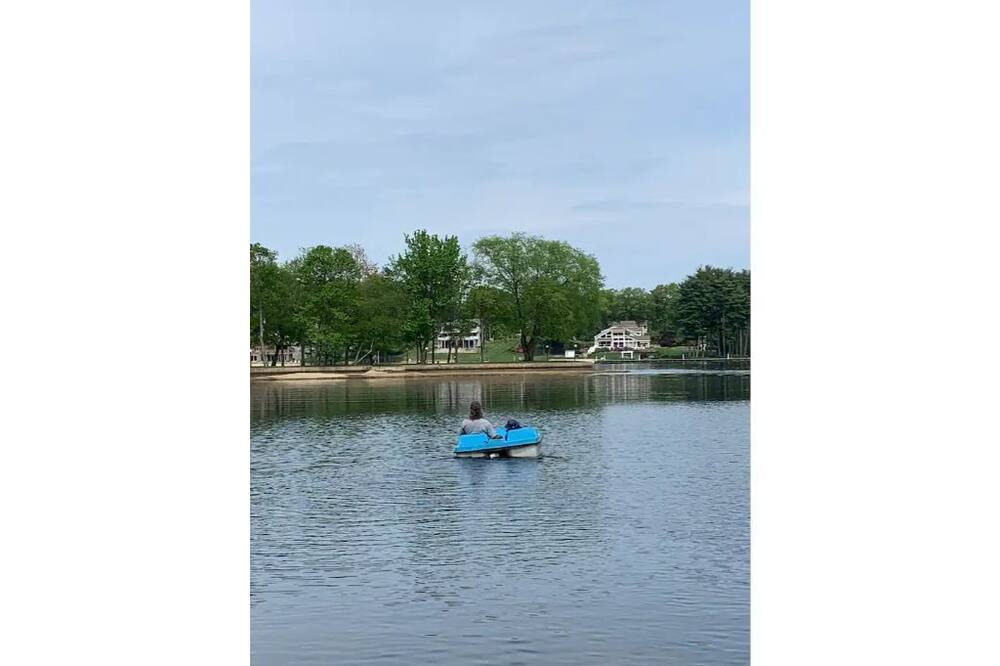 Photo of Others in Salem