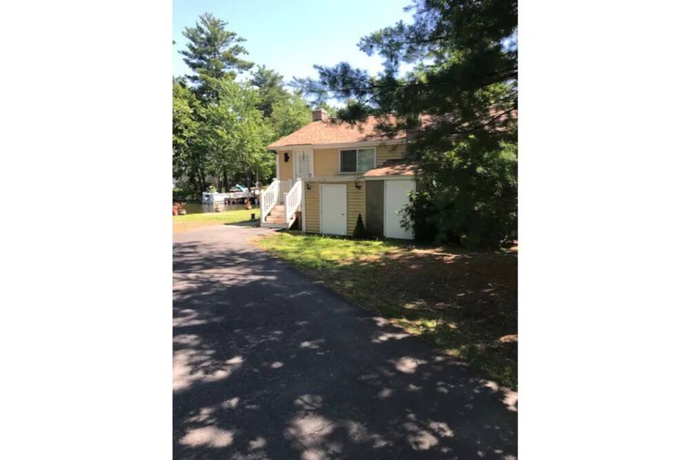 Photo of Outdoor in Salem