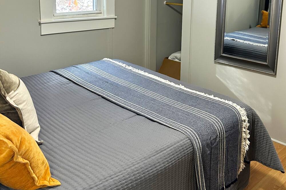 Photo of Bedroom in Bradford