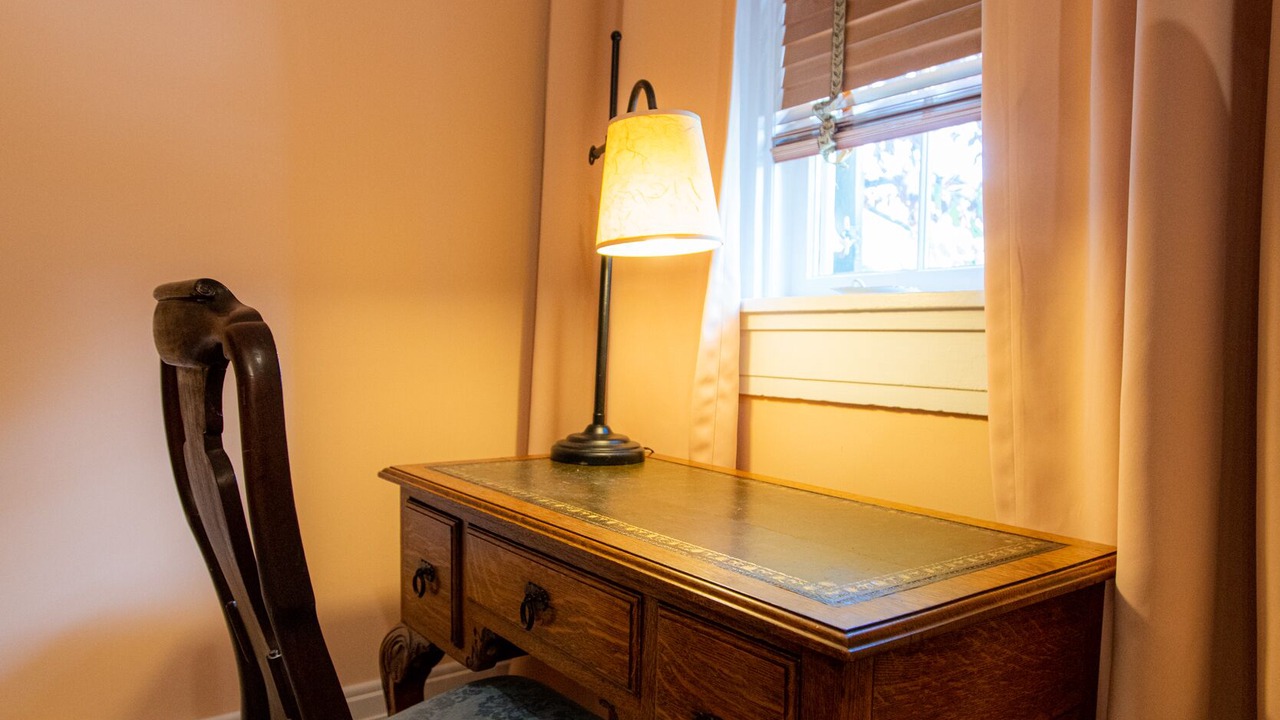 Photo of Bedroom in Lewisburg