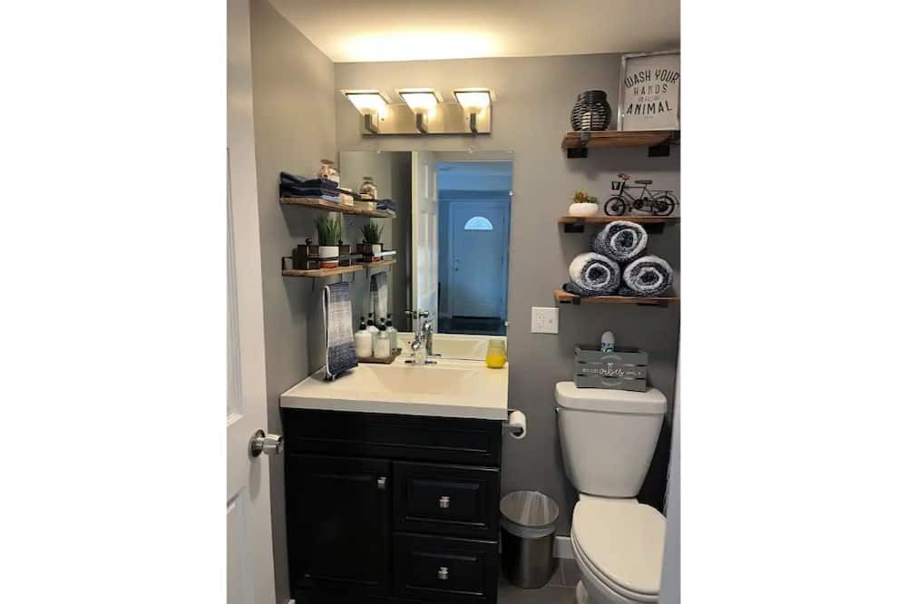 Photo of Bathroom in Rensselaer