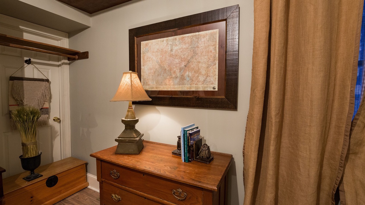 Photo of Bedroom in Saratoga Springs