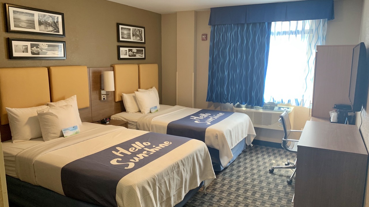Photo of Bedroom in Borough Park