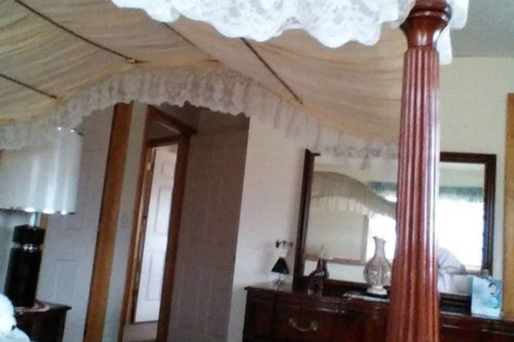 Photo of Bedroom in Beebe Plain
