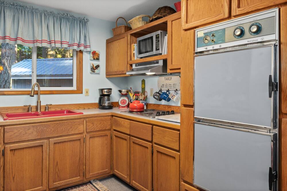 Photo of Kitchen in Roslyn Ridge