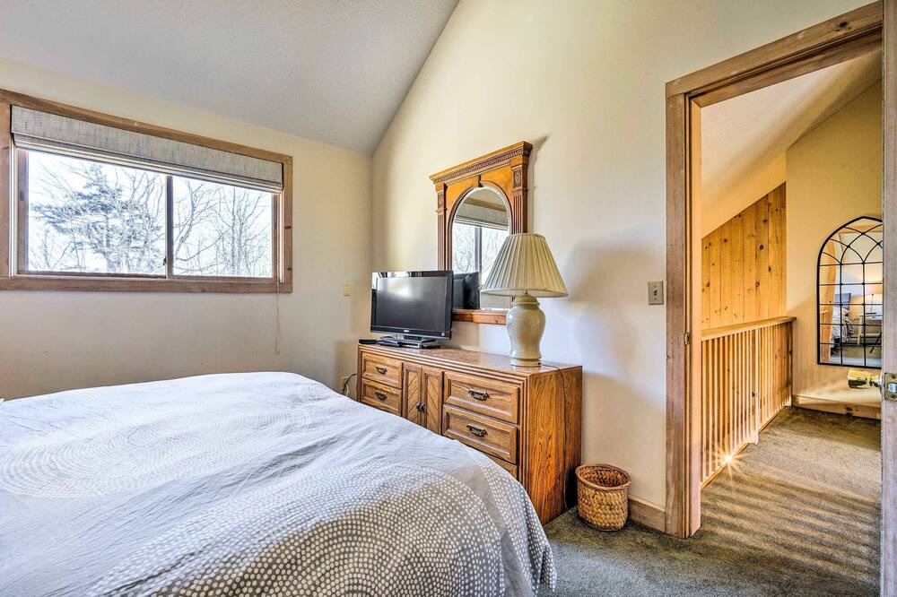 Photo of Bedroom in Bromley Mountain