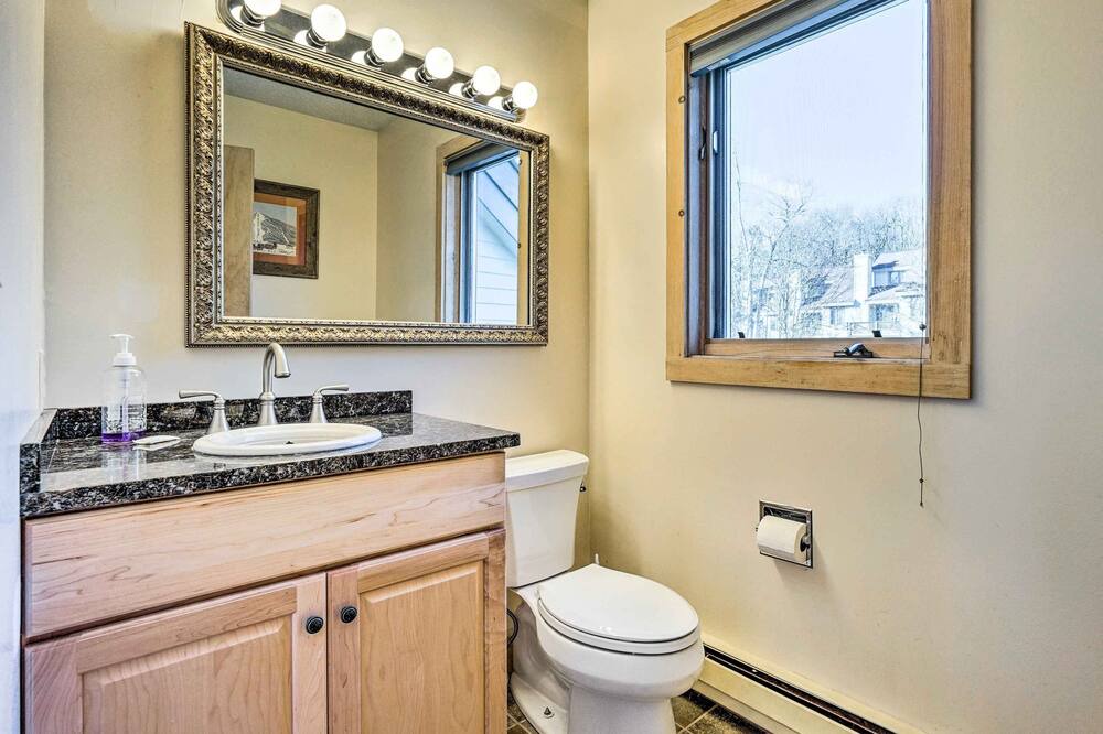 Photo of Bathroom in Bromley Mountain