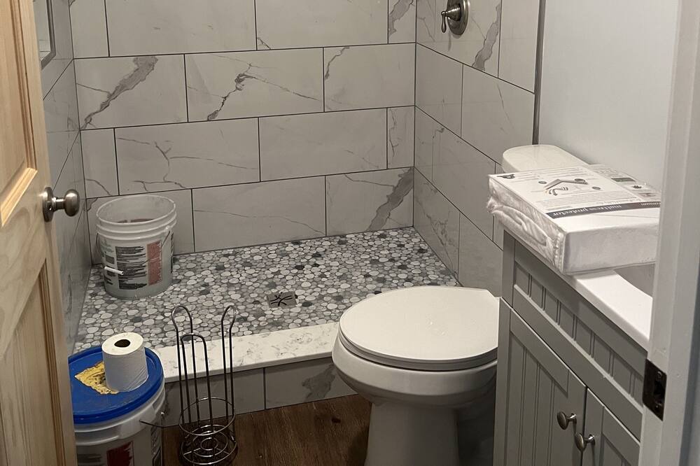 Photo of Bathroom in Alderson