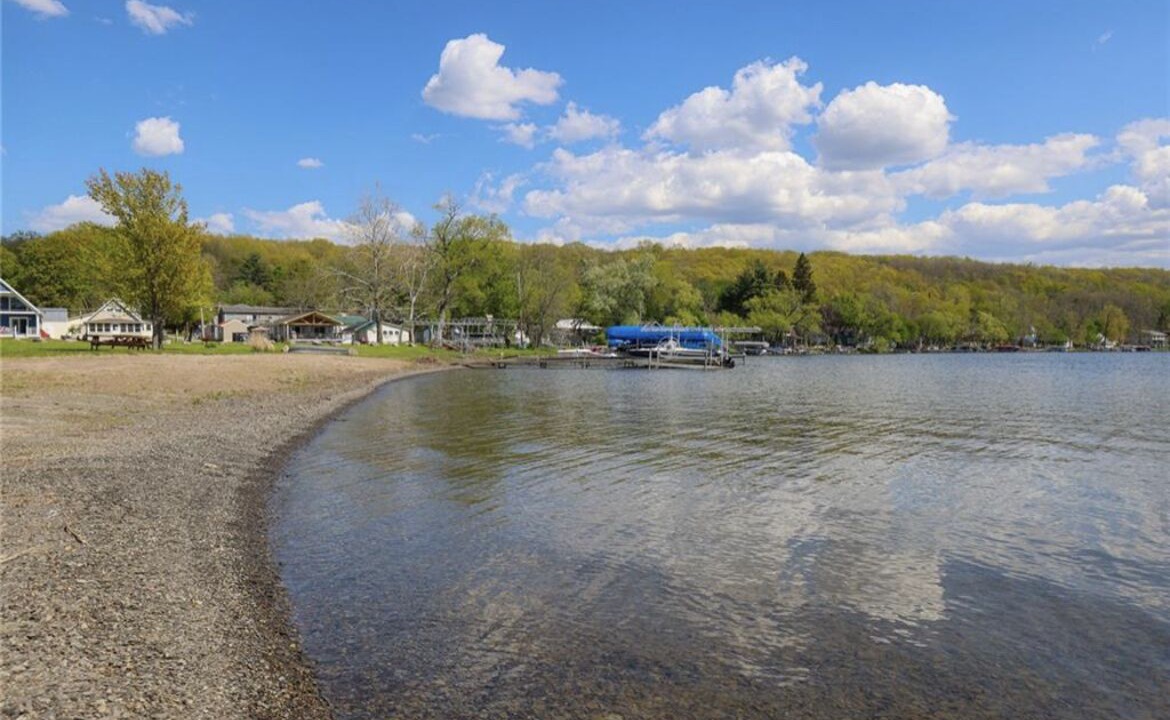Photo of Outdoor in Town of Richmond