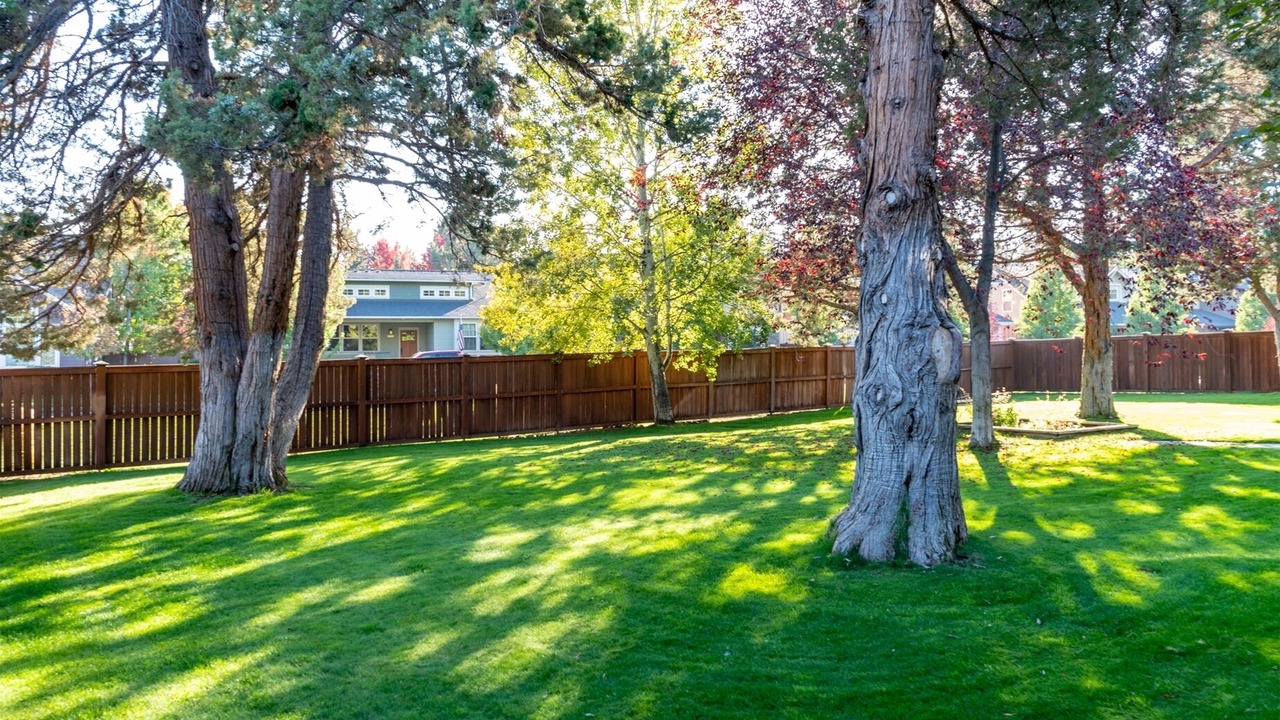 Photo of Outdoor in Old Farm District