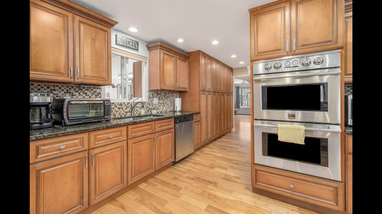 Photo of Kitchen in Londonderry