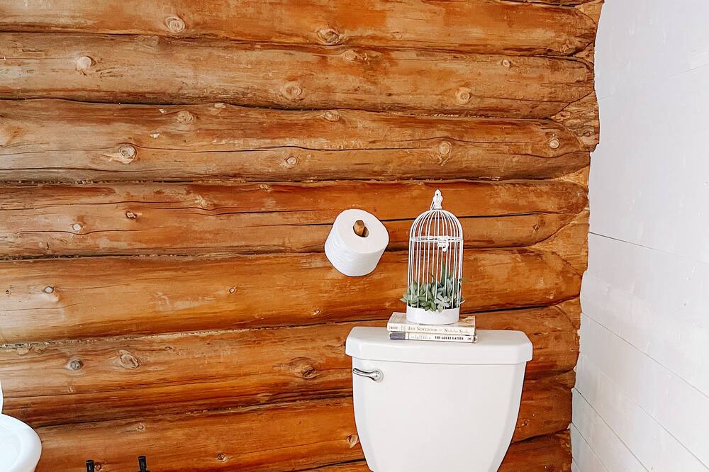 Photo of Bathroom in Lyndon Center