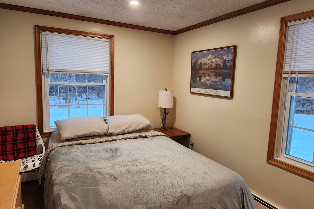 Photo of Bedroom in East Burke