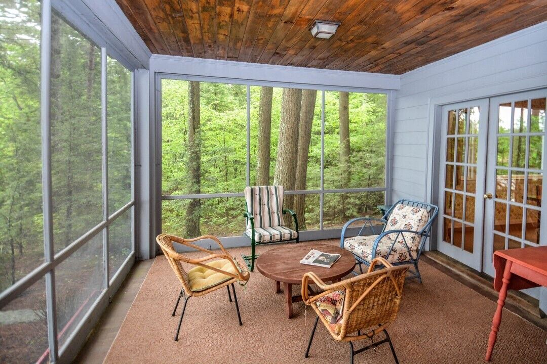 Photo of Outdoor in Melvin Village