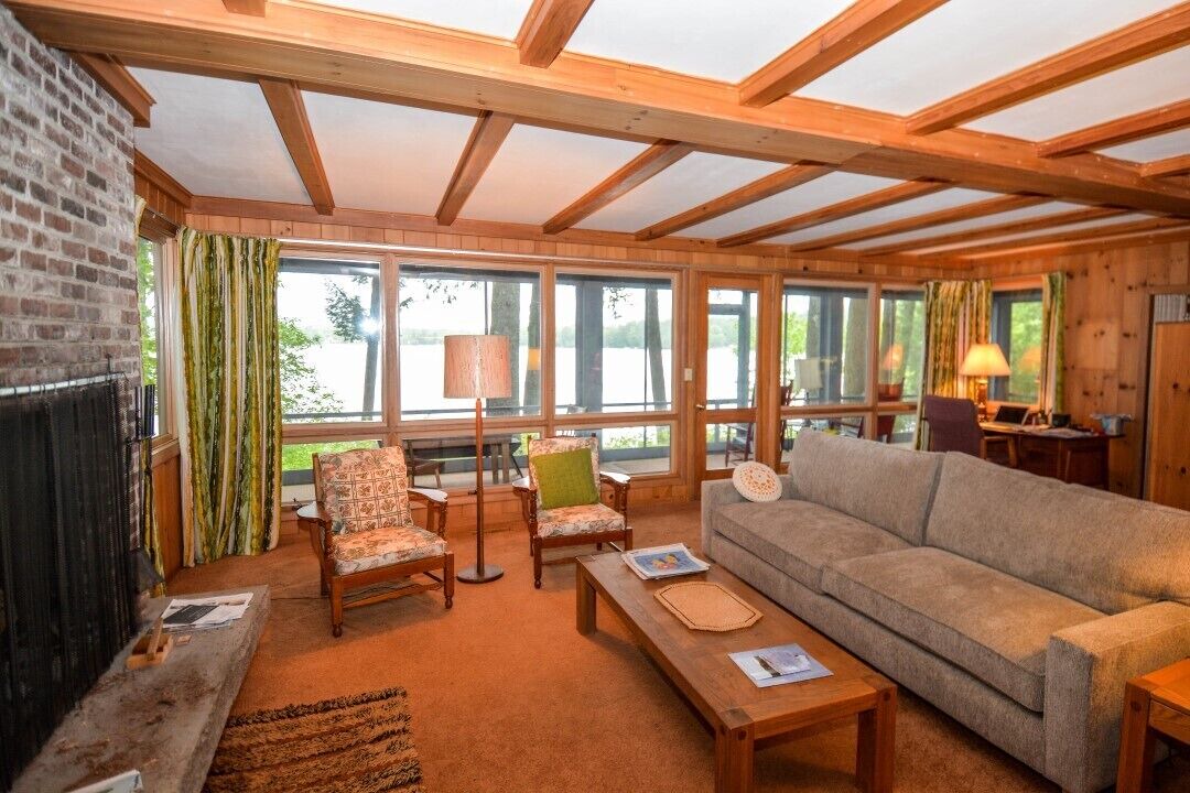 Photo of Livingroom in Melvin Village