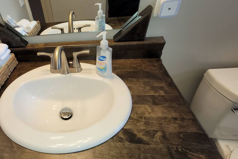 Photo of Bathroom in Dobson
