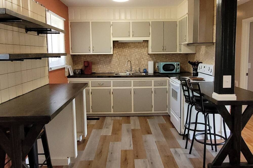 Photo of Kitchen in Dobson