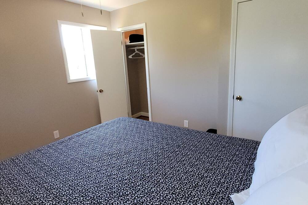 Photo of Bedroom in Dobson