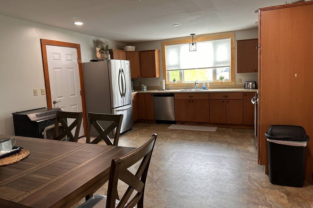Photo of Kitchen in Burlington Flats