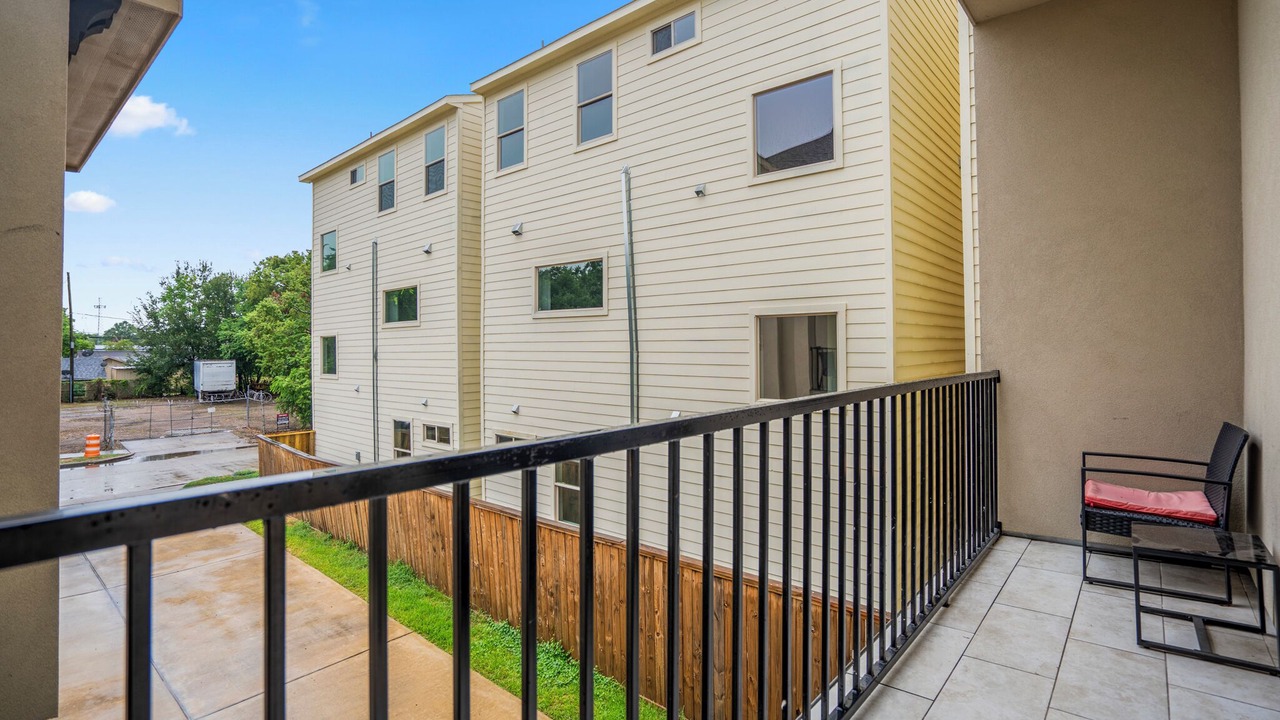Photo of Patio Balcony in Riverside Terrace