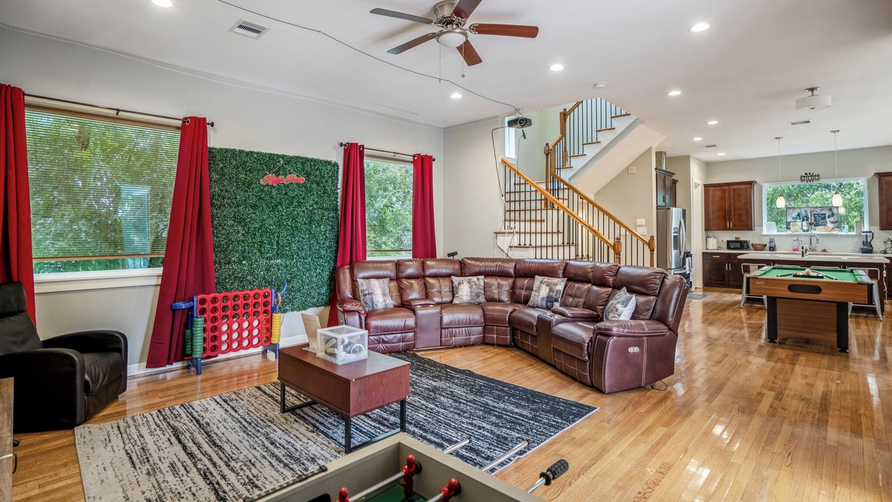 Photo of Livingroom in Riverside Terrace