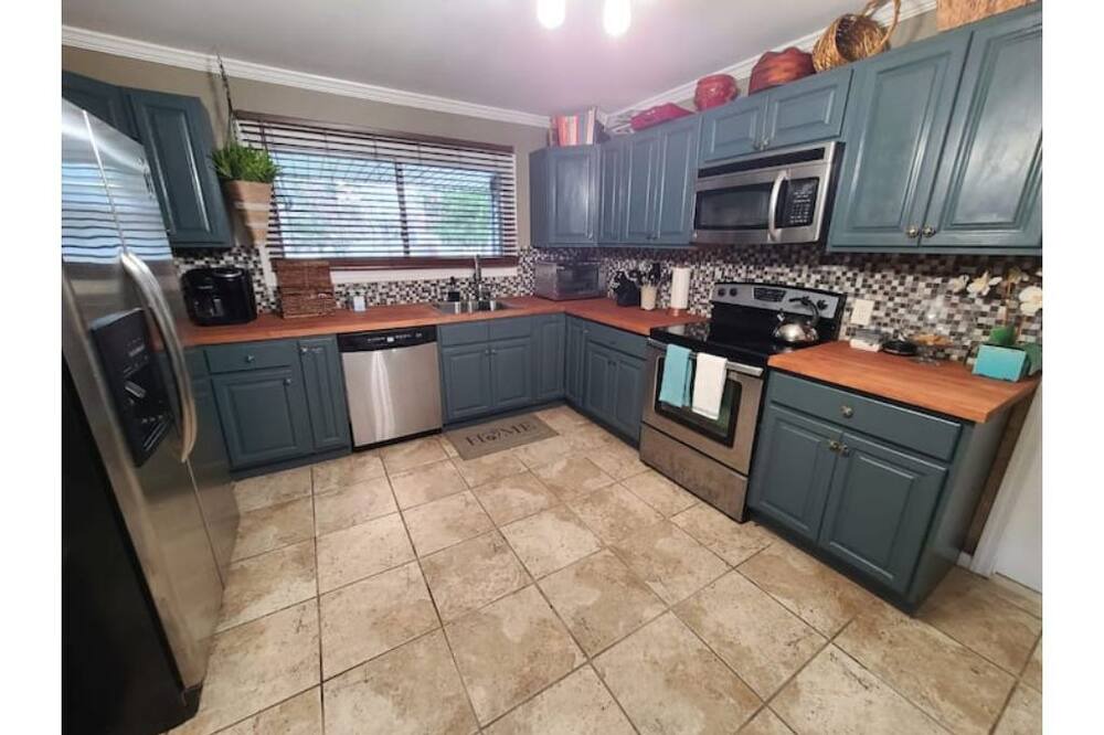 Photo of Kitchen in North Bay Shore