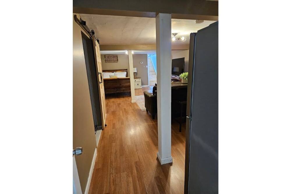 Photo of Bedroom in North Bay Shore