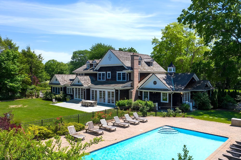 Photo of Outdoor in Glen Head
