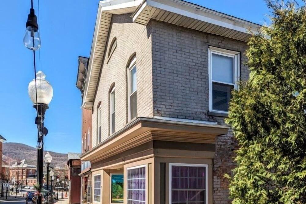 Photo of Outdoor in North Adams