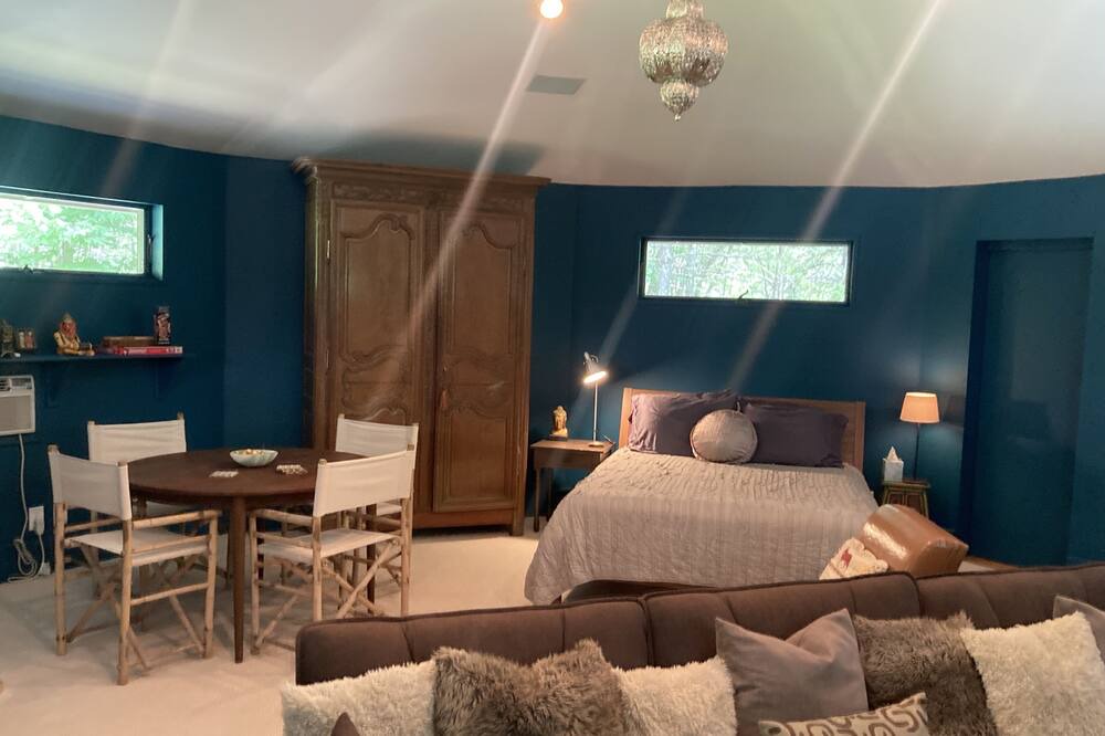 Photo of Bedroom in East Chatham