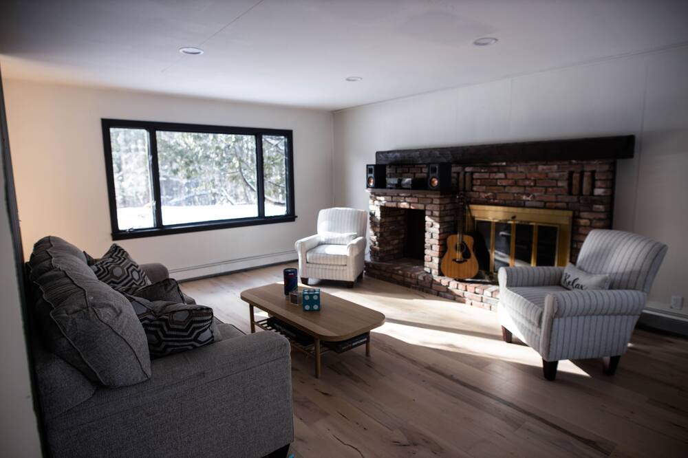Photo of Livingroom in Morrisville