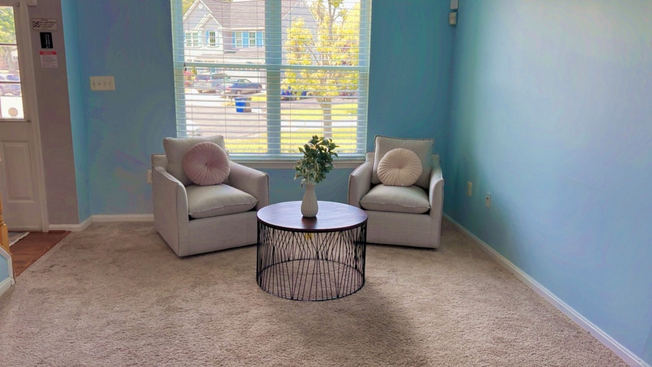 Photo of Livingroom in Dale City