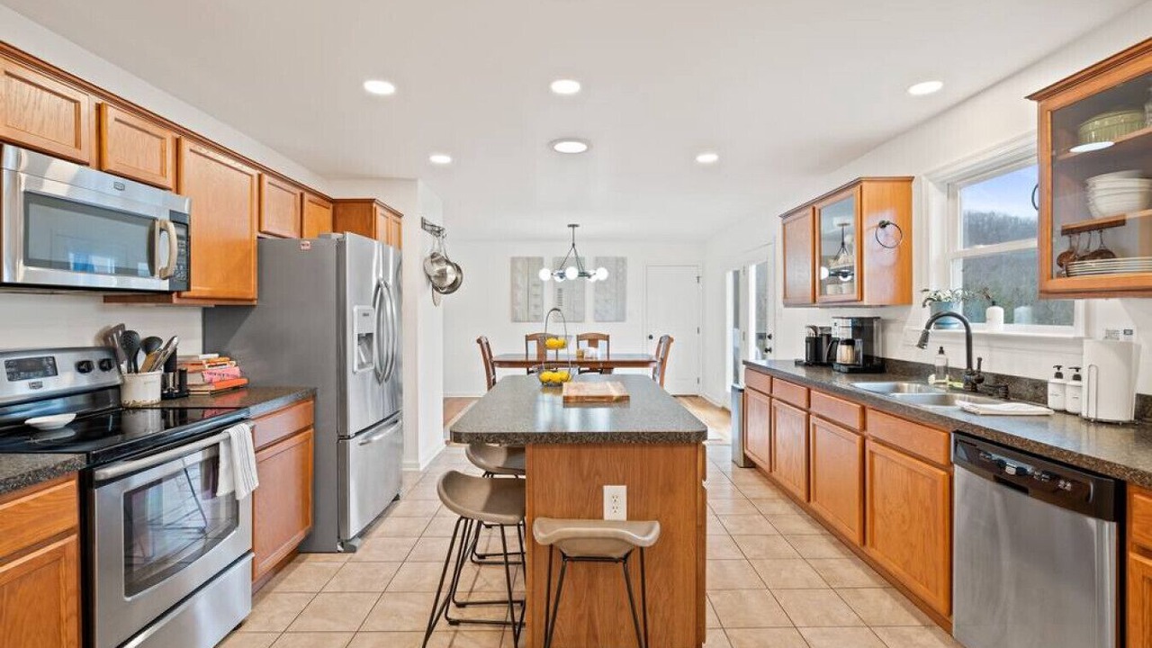 Photo of Kitchen in Luray