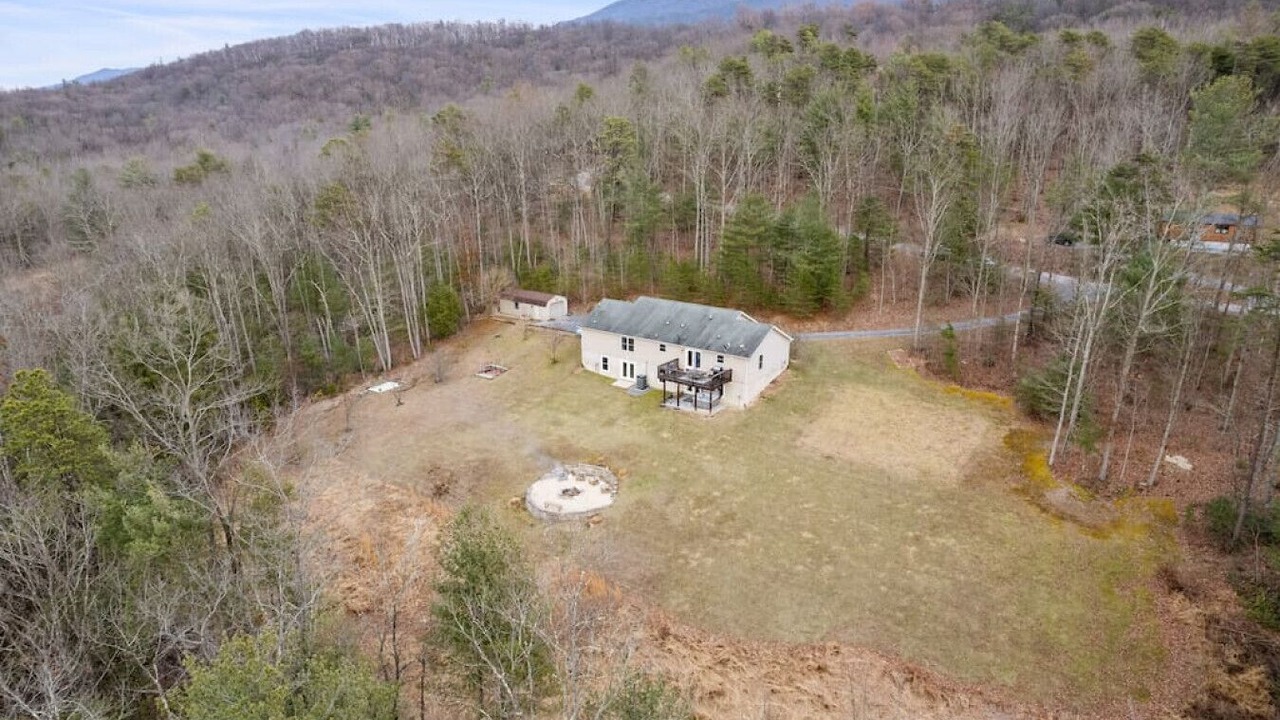Photo of Outdoor in Luray