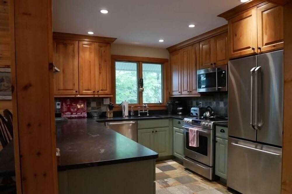 Photo of Kitchen in Bromley Mountain