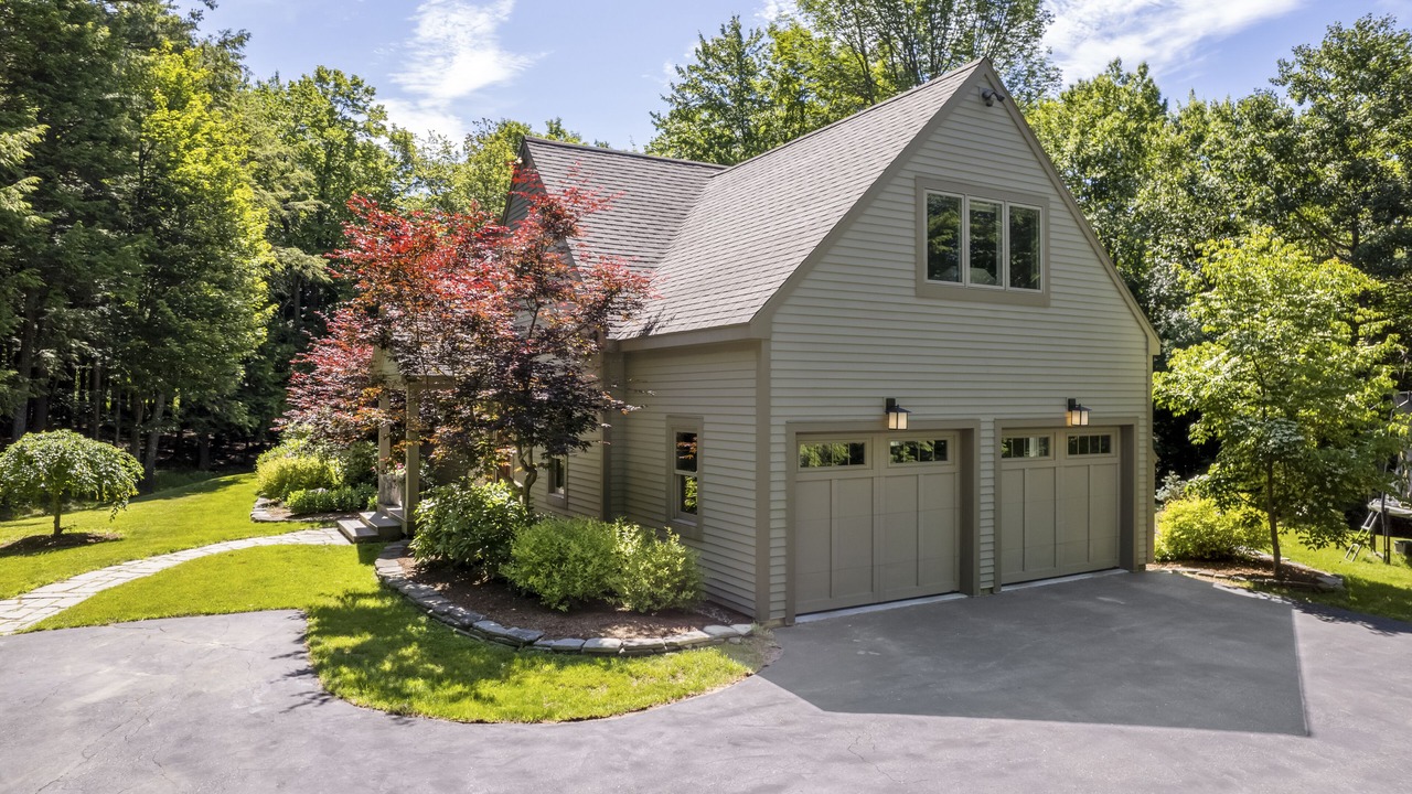 Photo of Outdoor in New London