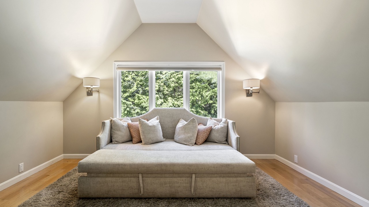 Photo of Livingroom in New London