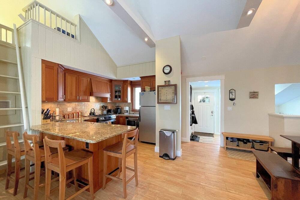 Photo of Kitchen in Bromley Mountain