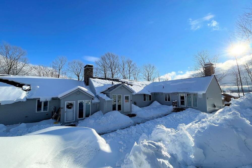 Photo of Outdoor in Bromley Mountain