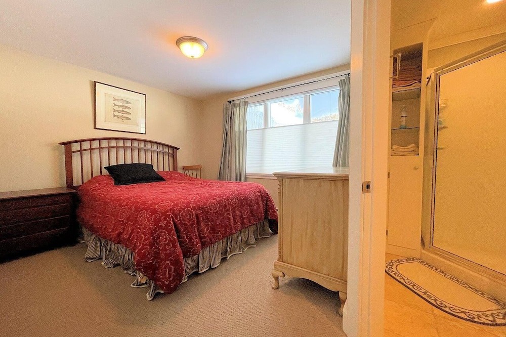 Photo of Bedroom in Bromley Mountain