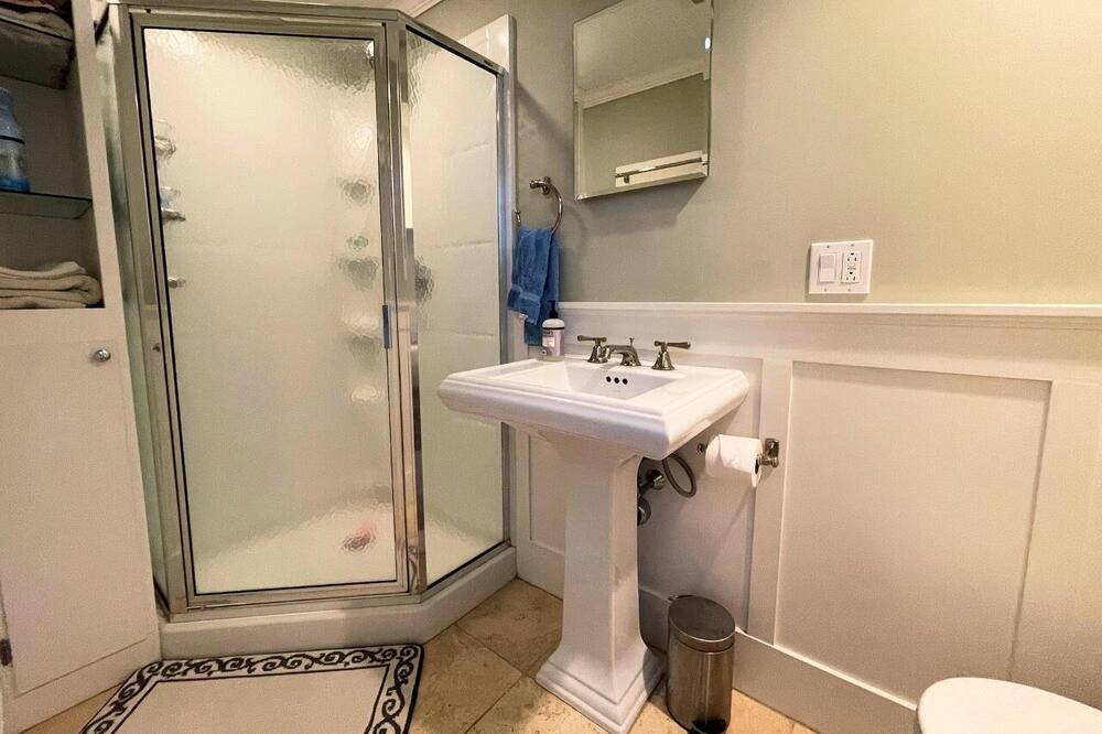 Photo of Bathroom in Bromley Mountain