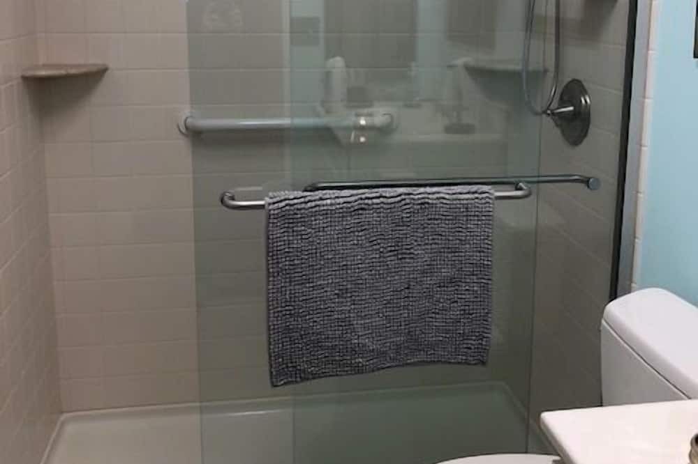 Photo of Bathroom in Bromley Mountain